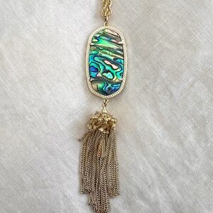 Kendra Scott long pendant necklace